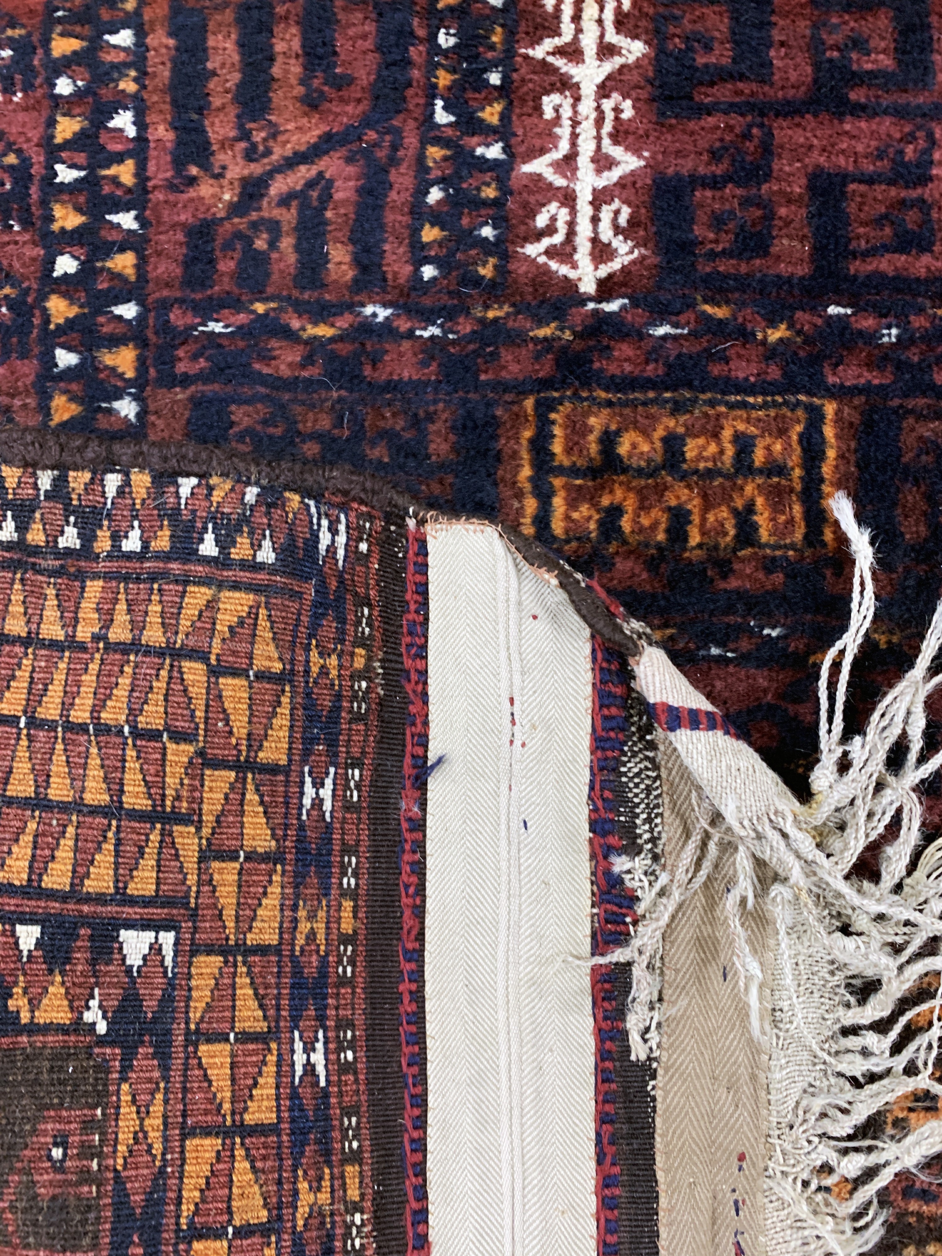 Detail f: Saryk"Engsi"antik, Turkmenistan, 19.Jhd, Wolle auf Wolle, ca. 180 x 150 cm, EHZ: 3