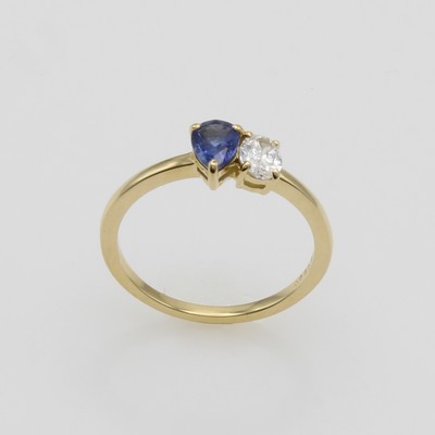 27116505a - Ring mit Saphir und Diamant, GG 750/000, ovaler Diam. ca. 0.30 ct Weiß/si, ...