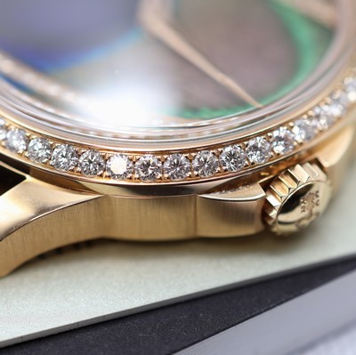 27116511c - CORUM Heritage ungetragene Armbanduhr mit Diamanten Referenz 110.601.85/0049 PL92, ...