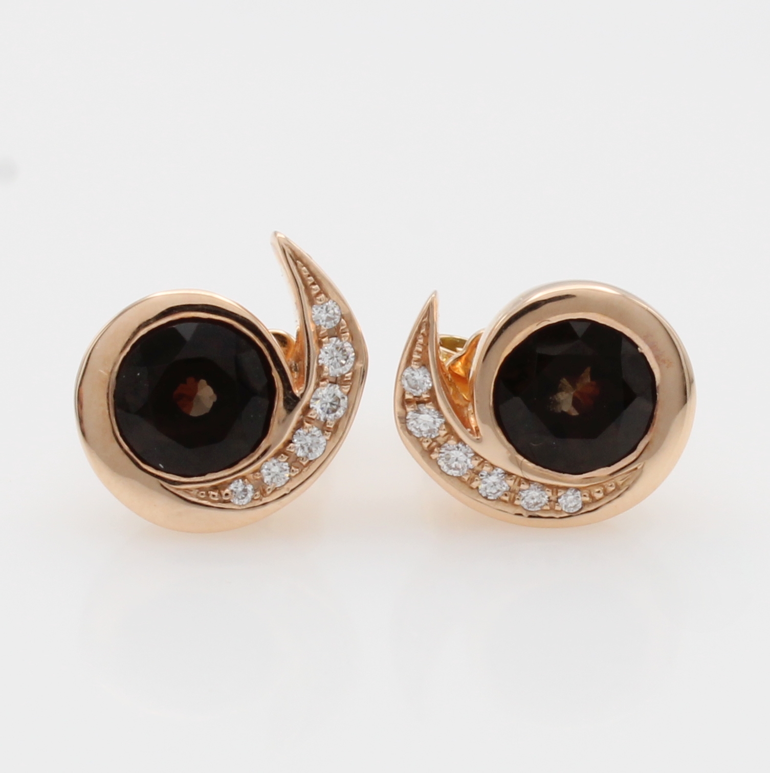 Image 27116847 - Paar Ohrstecker mit Rauchquarzen und Brillanten, RG 585/000, geschwungenes Design, 2 ...