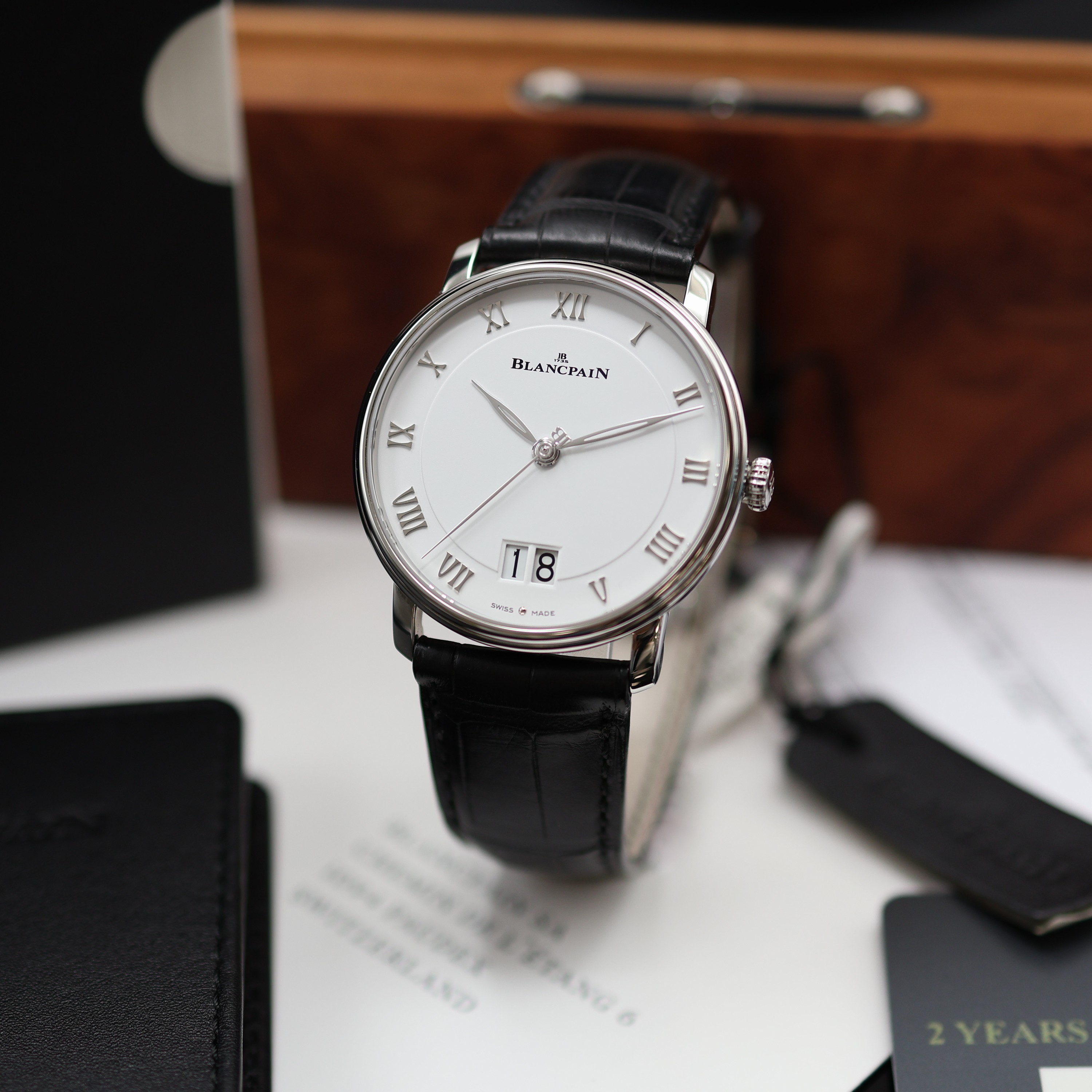 Image 27117146 - BLANCPAIN Villeret Grande Date ungetragene Herrenarmbanduhr Referenz 6669-1127-55B, ...