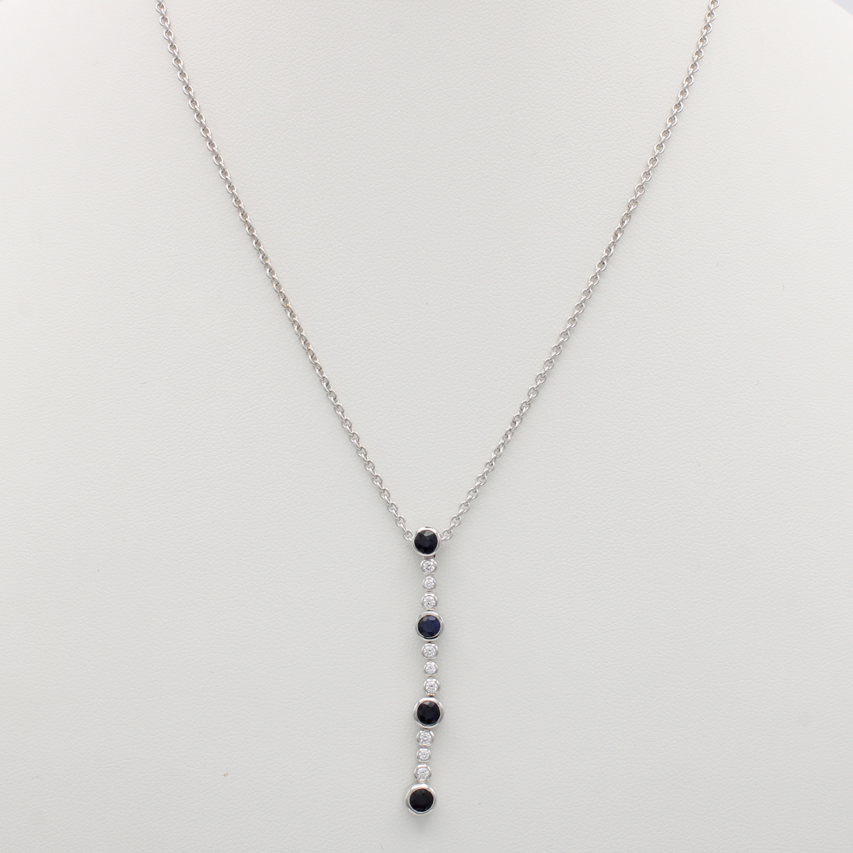 Image 27117156 - Anhänger mit Saphiren und Brillanten an Kette, WG 750/000, längl. Anhänger bes. m. ...