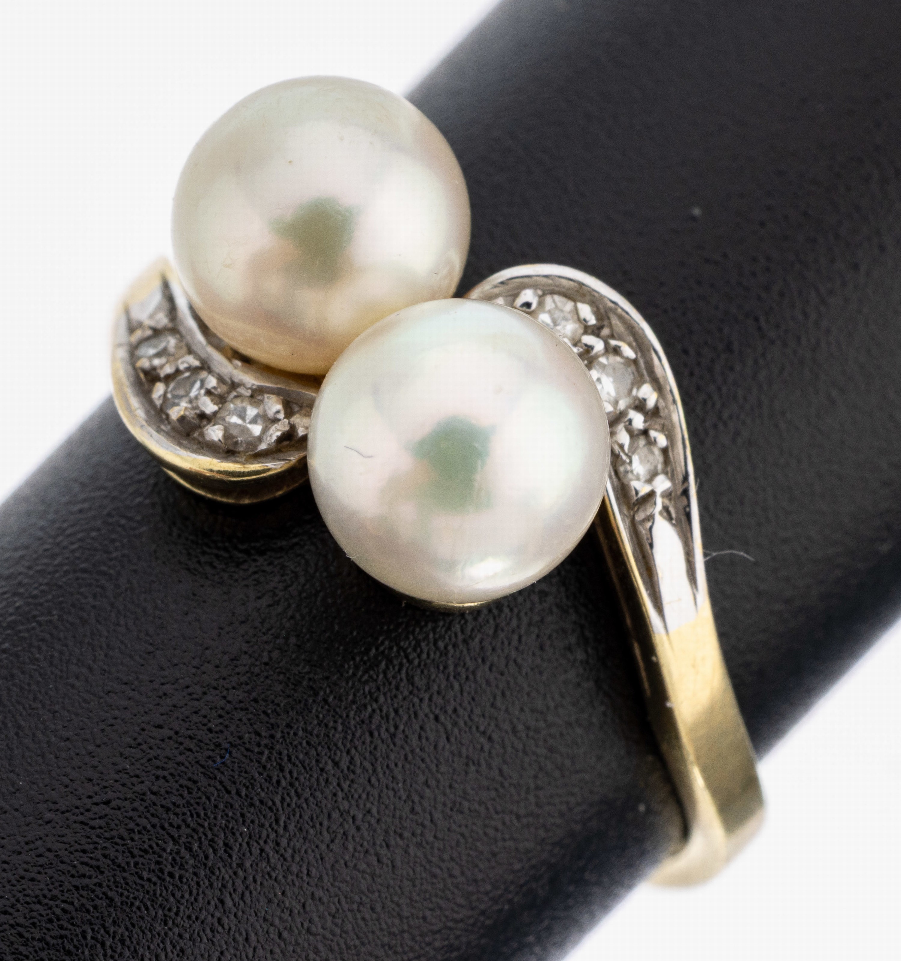 Image 27117300 - 14 kt Gold Perl-Diamant-Ring, GG 585/000, 2Akoyazuchtperlen, D. ca. 6.6 mm, 6 8/8- ...