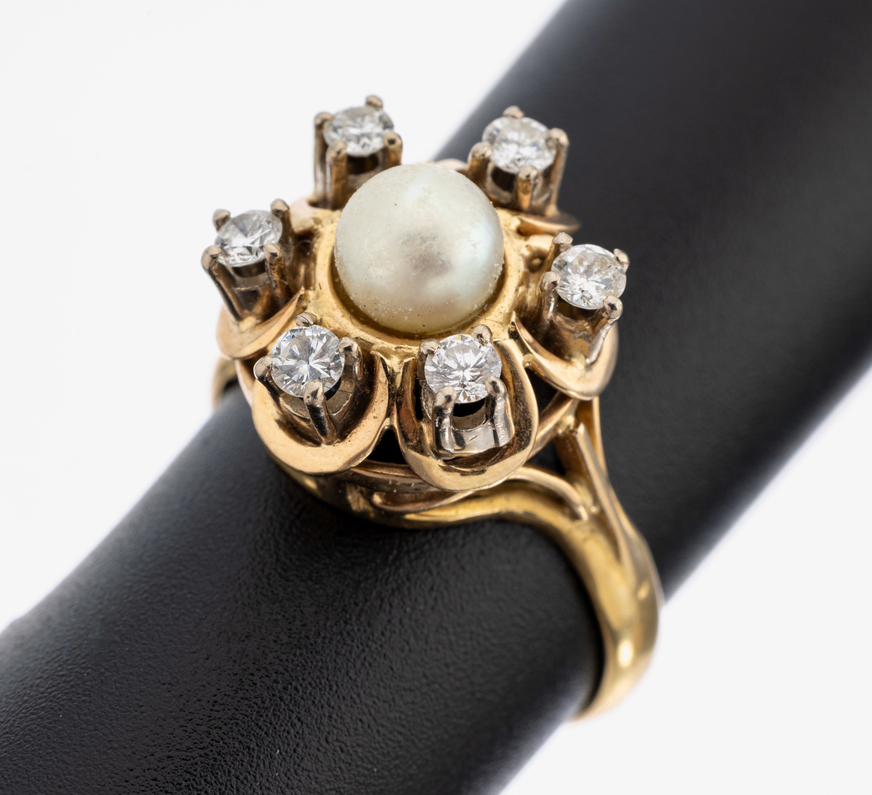 Image 27117430 - 18 kt Gold Perl-Brillant-Ring, GG/WG 750/000, mittig Zuchtperle, D. ca. 5.7 mm, stark ...