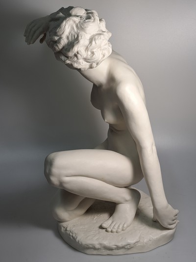 27117412e - Zwei Porzellanfiguren, Mitte 20. Jh., , Hutschenreuther, Entwurf Werner ´die Schauende´, ...