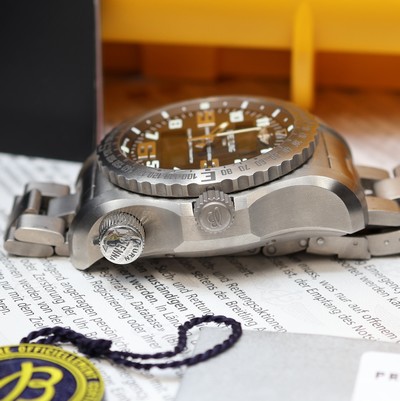 27117413d - BREITLING Herrenarmbanduhr Emergency II Referenz E76325, Schweiz um 2020, Chronometer in ...
