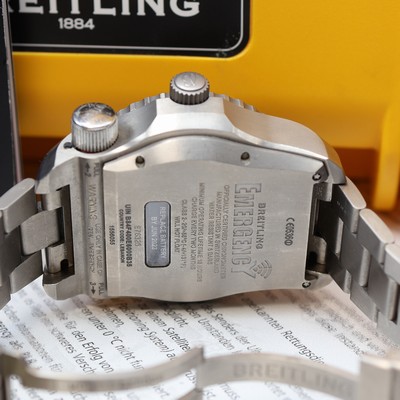 27117413g - BREITLING Herrenarmbanduhr Emergency II Referenz E76325, Schweiz um 2020, Chronometer in ...