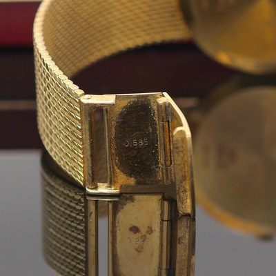 27117436c - Herrenarmbanduhr bezeichnet Wagner in GG 585/000, Schweiz um 1970, Handaufzug, Goldband, ...