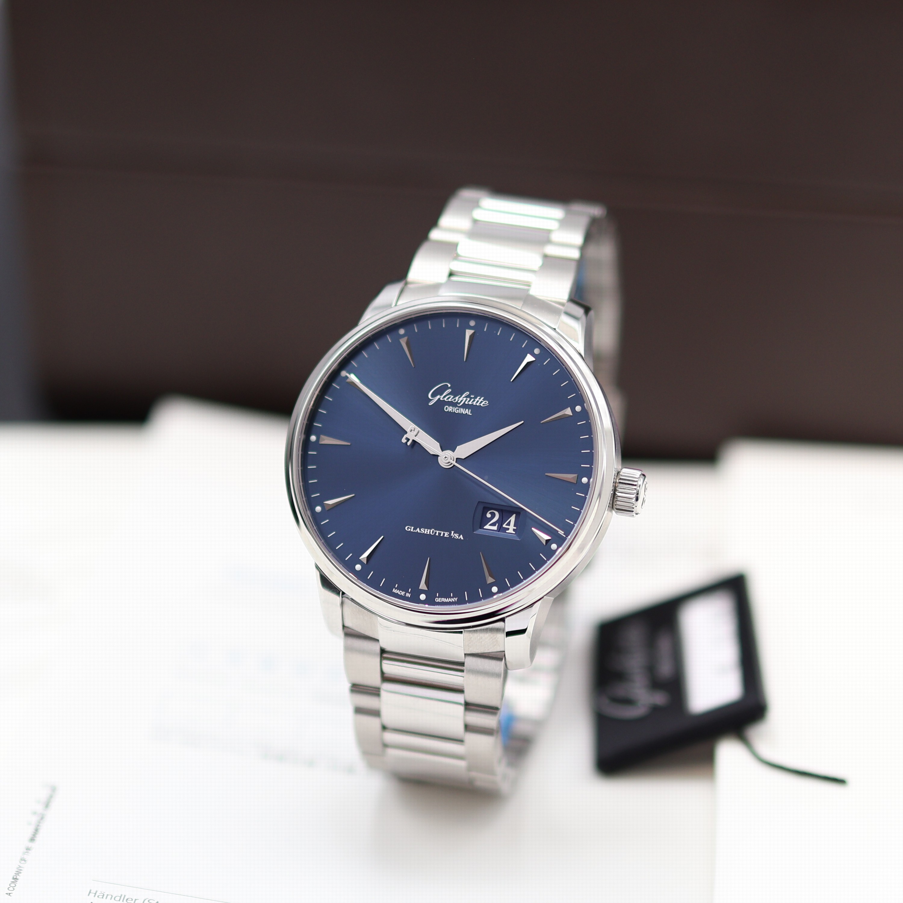Image 27117591 - GLASHÜTTE ORIGINAL Senator Excellence Panoramadatum ungetragene Herrenarmbanduhr ...