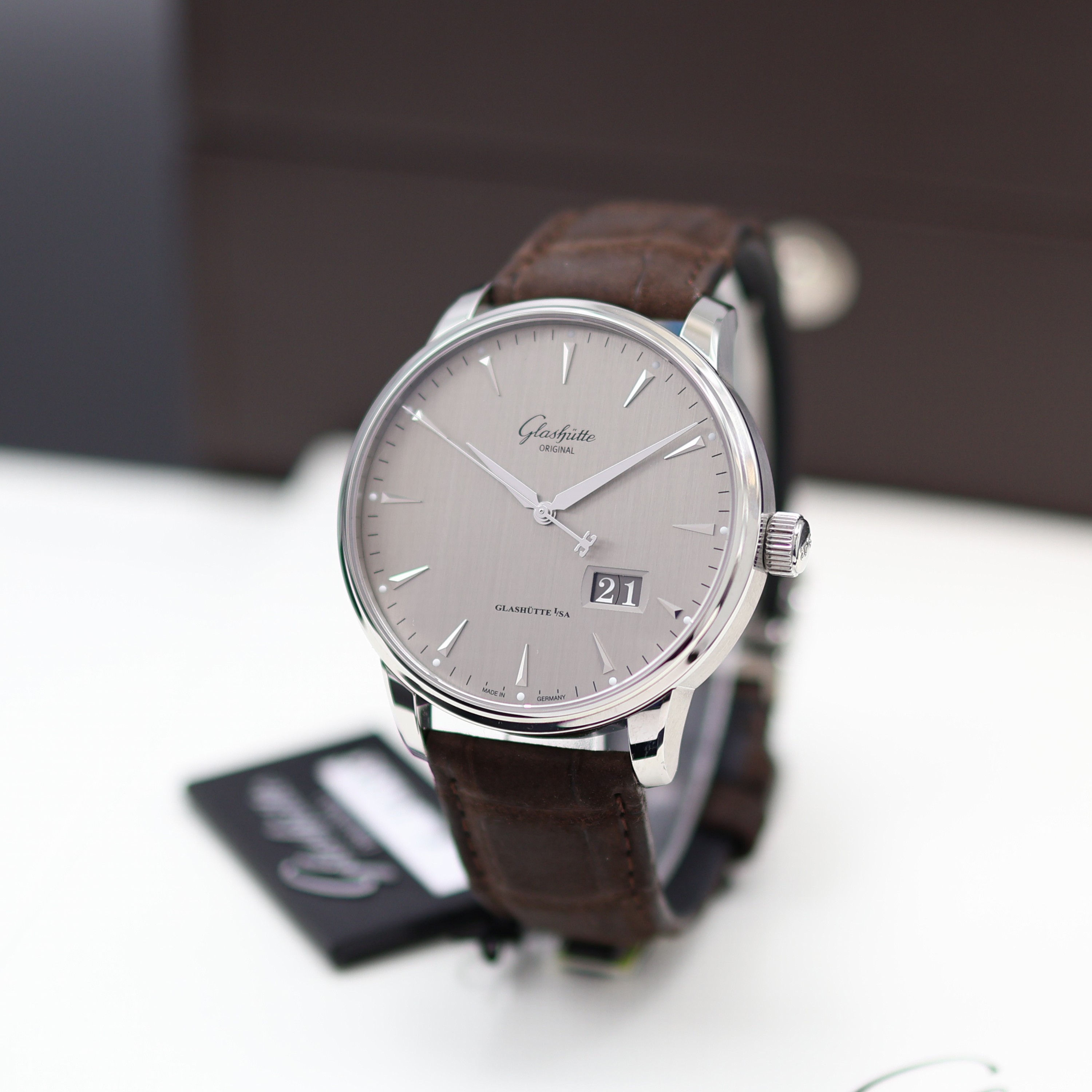 Image 27117597 - GLASHÜTTE ORIGINAL Senator Excellence Panoramadatum ungetragene Herrenarmbanduhr ...