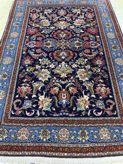 27117581d - Ghom Kork fein, Persien, Mitte 20.Jhd, Korkwolle mit Seide, ca. 212 x 150 cm, EHZ: 1-2 ...