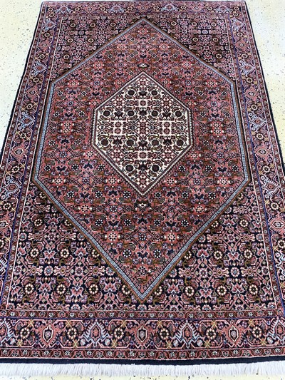 27117583d - Bidjar Kork fein, Persien, Ende 20.Jhd, Korkwolle auf Baumwolle, ca. 175 x 114 cm, EHZ: ...