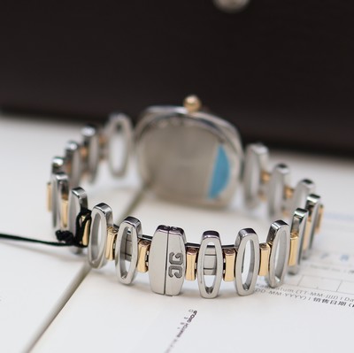 27117599b - GLASHÜTTE Original Pavonina ungetragene Damenarmbanduhr Referenz 03-02-03-06-14, quarz, ...