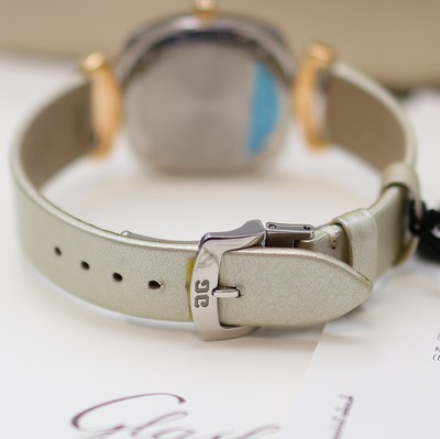 27117601b - GLASHÜTTE Original Pavonina ungetragene Damenarmbanduhr mit Brillanten Referenz ...