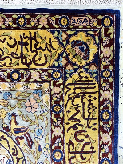 27117613d - Hereke Seide fein sign., Türkei, Ende 20.Jhd., reine Naturseide, ca. 123 x 75 cm, ca. ...