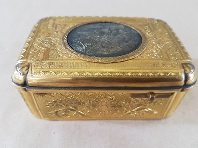 27117639g - Feine Singvogel-Spieldose, wohl Schweiz, um 1840, Metallgehäuse qualitätvoll ...