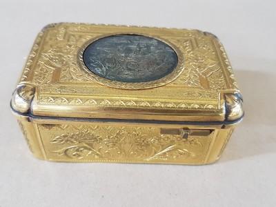 27117639i - Feine Singvogel-Spieldose, wohl Schweiz, um 1840, Metallgehäuse qualitätvoll ...