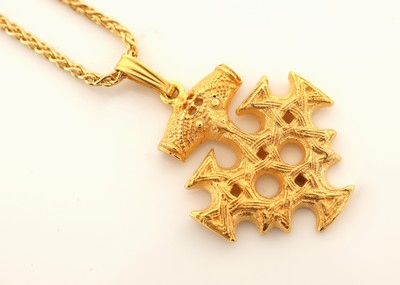 27117659a - 14 kt Gold Anhänger, GG 585/000, Darstellung des Hiddensee Kreuzes, an Kette, L. ca. ...