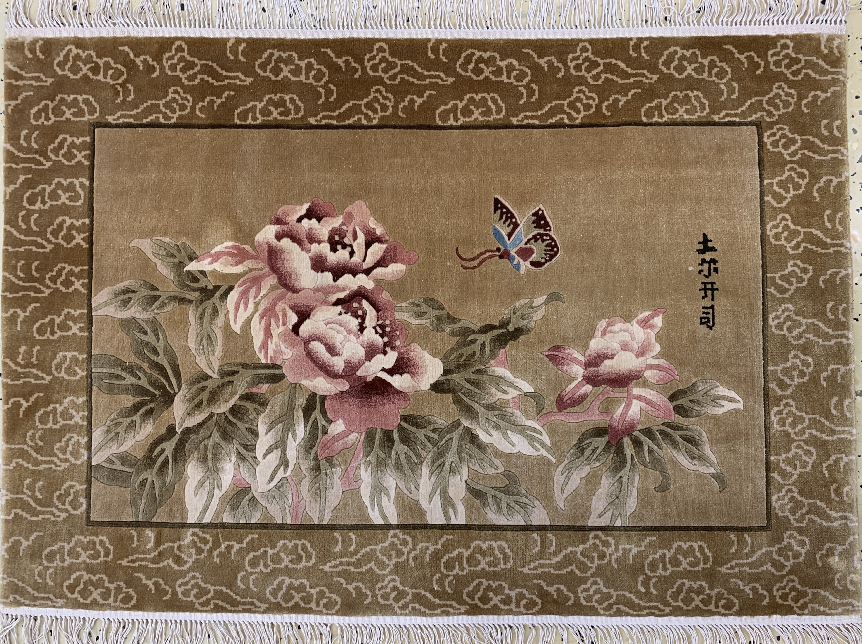 Image 27117754 - China Seide, Neuwertig, reine Naturseide, ca. 65 x 92 cm Schätzpreis: 490, - EUR