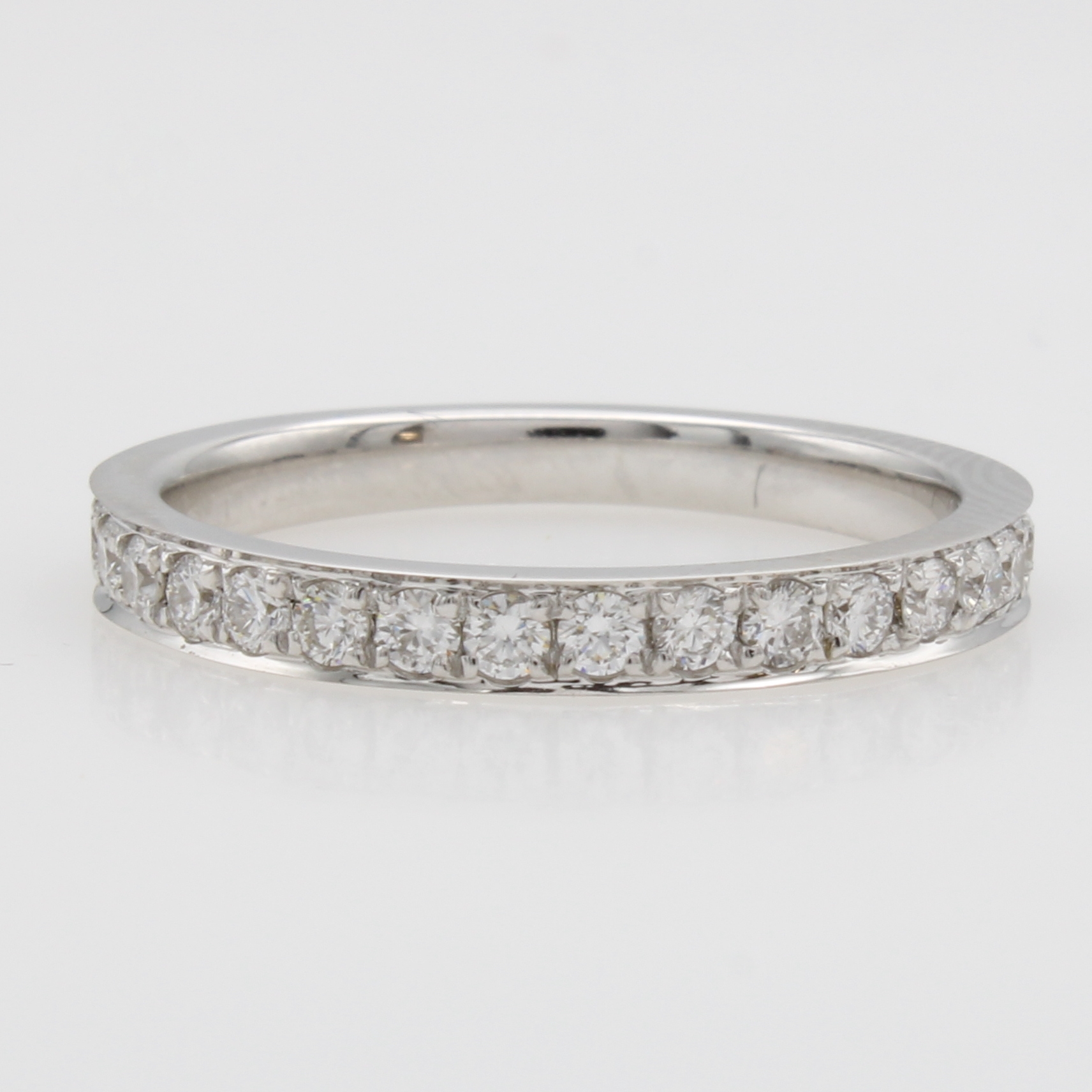 Image 27117793 - Memoryring mit Brillanten, WG 750/000, Brill. zus. ca. 0.78 ct feines Weiß/si, RW ca.55 ...
