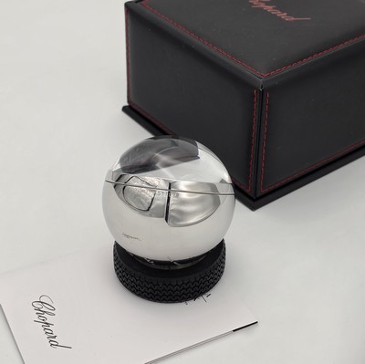 27117716b - CHOPARD Mille Miglia Grand Turismo XL neuwertige kugelförmige Tischuhr Referenz ...