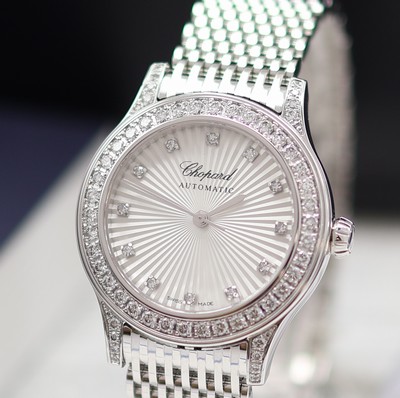 27117743a - CHOPARD Classic ungetragene Damenarmbanduhr in WG 750/000 mit Diamanten Referenz 109414- ...
