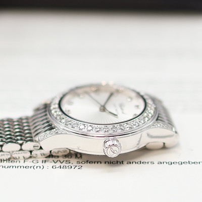 27117743d - CHOPARD Classic ungetragene Damenarmbanduhr in WG 750/000 mit Diamanten Referenz 109414- ...