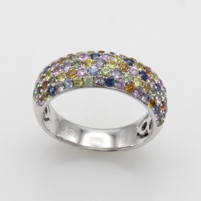 27117771a - Ring mit Saphiren, WG 750/000, 89 bunte Saphire zus. ca. 2.21 ct in 5 Reihen, RW ca. 56 ...