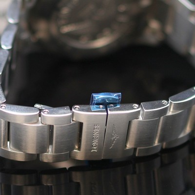 27117772b - LONGINES Conquest VHP. GMT ungetragene Herrenarmbanduhr Referenz L3.718.4.66.6, quarz, ...