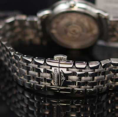 27117778b - LONGINES Elegant ungetragene Armbanduhr mit Diamanten Referenz L4.809.0.87.6, Automatik, ...