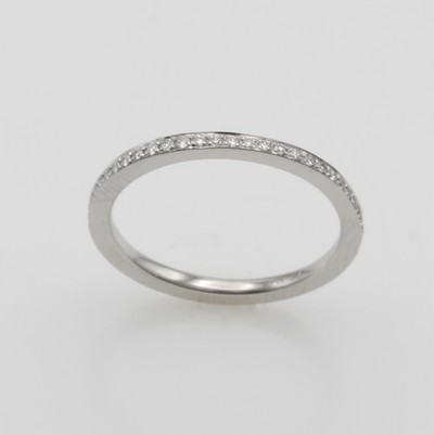 27117795a - Memoryring mit Brillanten, WG 750/000, Brill. zus. ca. 0.26 ct feines Weiß/si, RW ca.55 ...