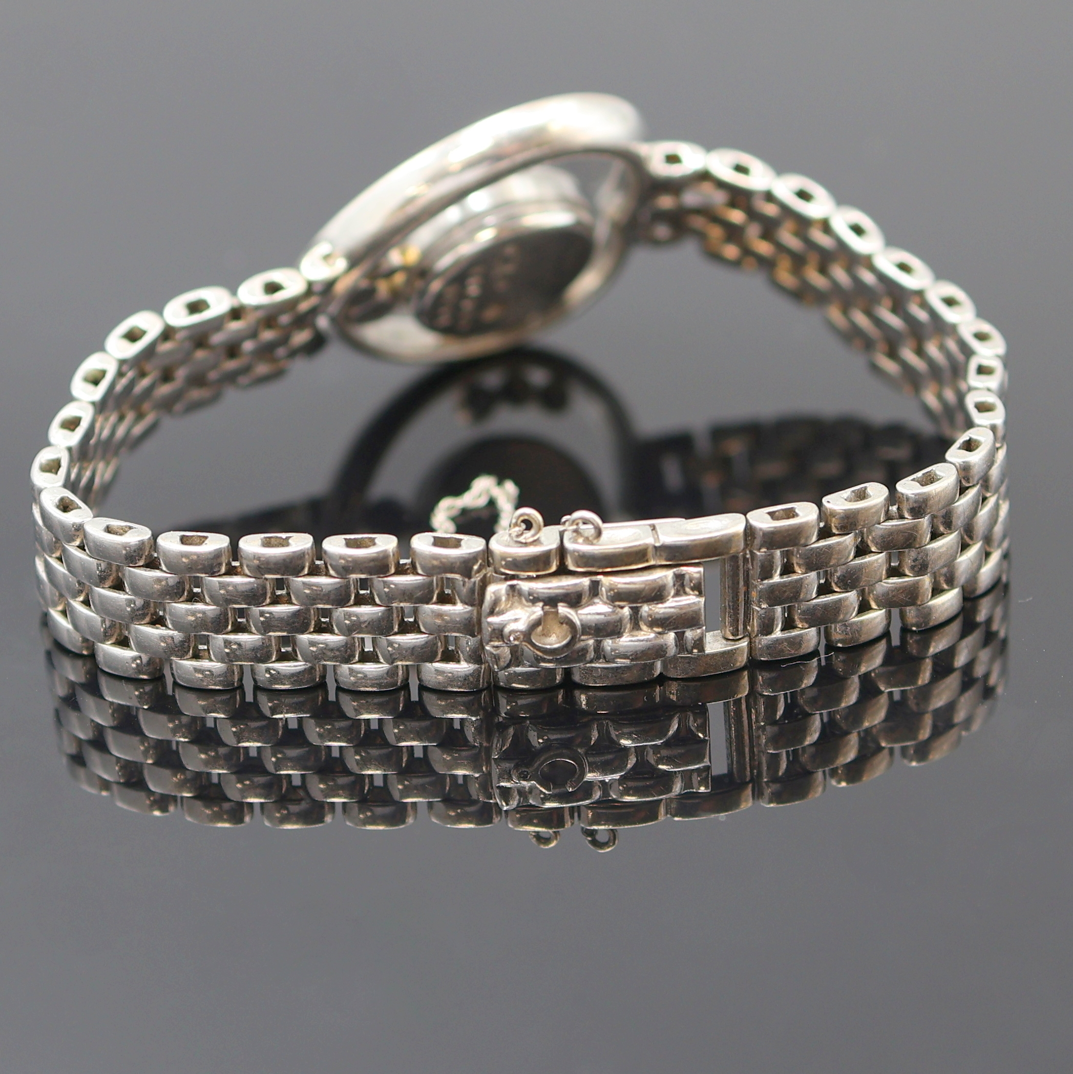 Detail b: Chopard herzförmige Happy Diamonds Damenarmbanduhr in WG 750/000 Referenz 20/4516, Schweiz 1990er Jahre, beids. Saphirvergl., Gliederband m. ...