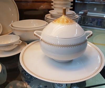 27117820b - Dinner service for 12 people, Hutschenreuther, Poetry form, Constanze decor, porcelain, ...