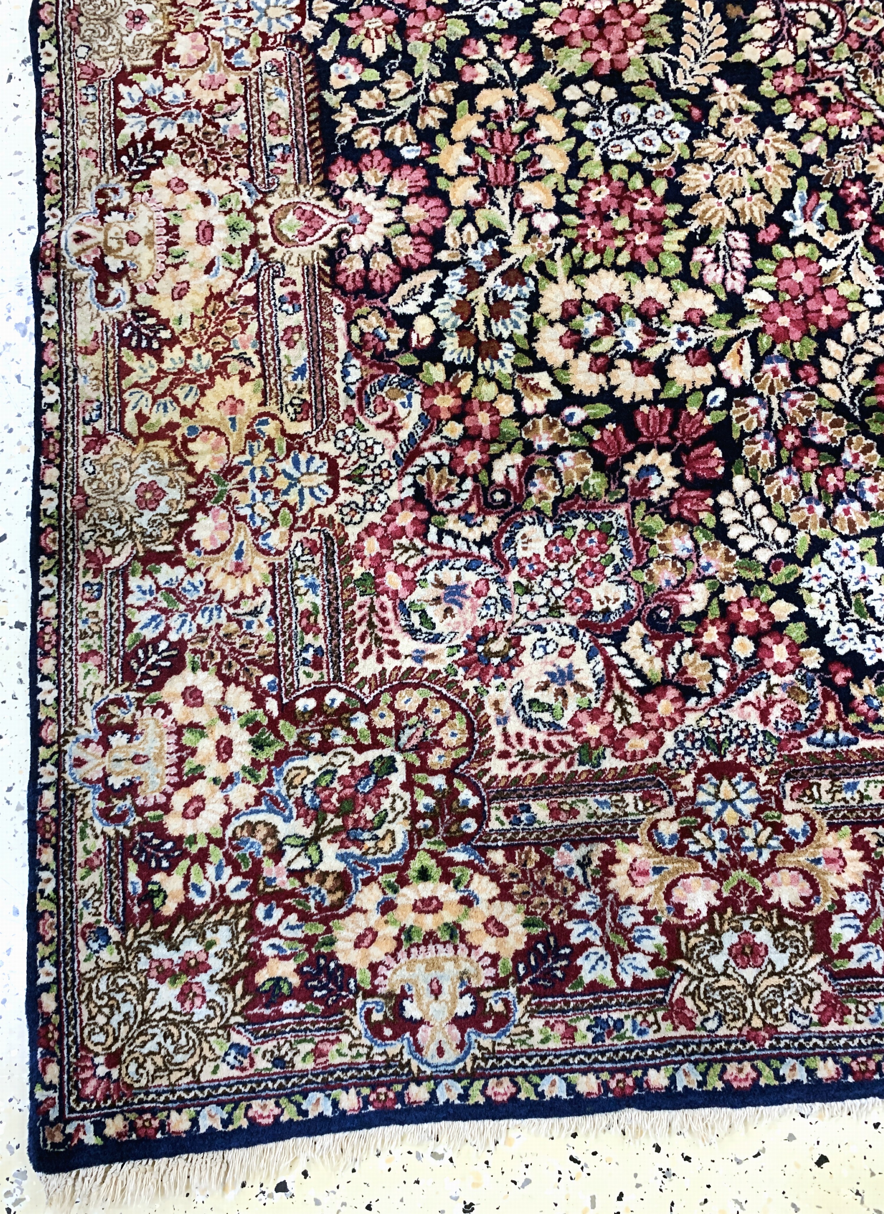 Detail b: Kerman Lawar fein, Persien, Mitte 20.Jhd, Wolle auf Baumwolle, ca. 220 x 140 cm, EHZ: 2
