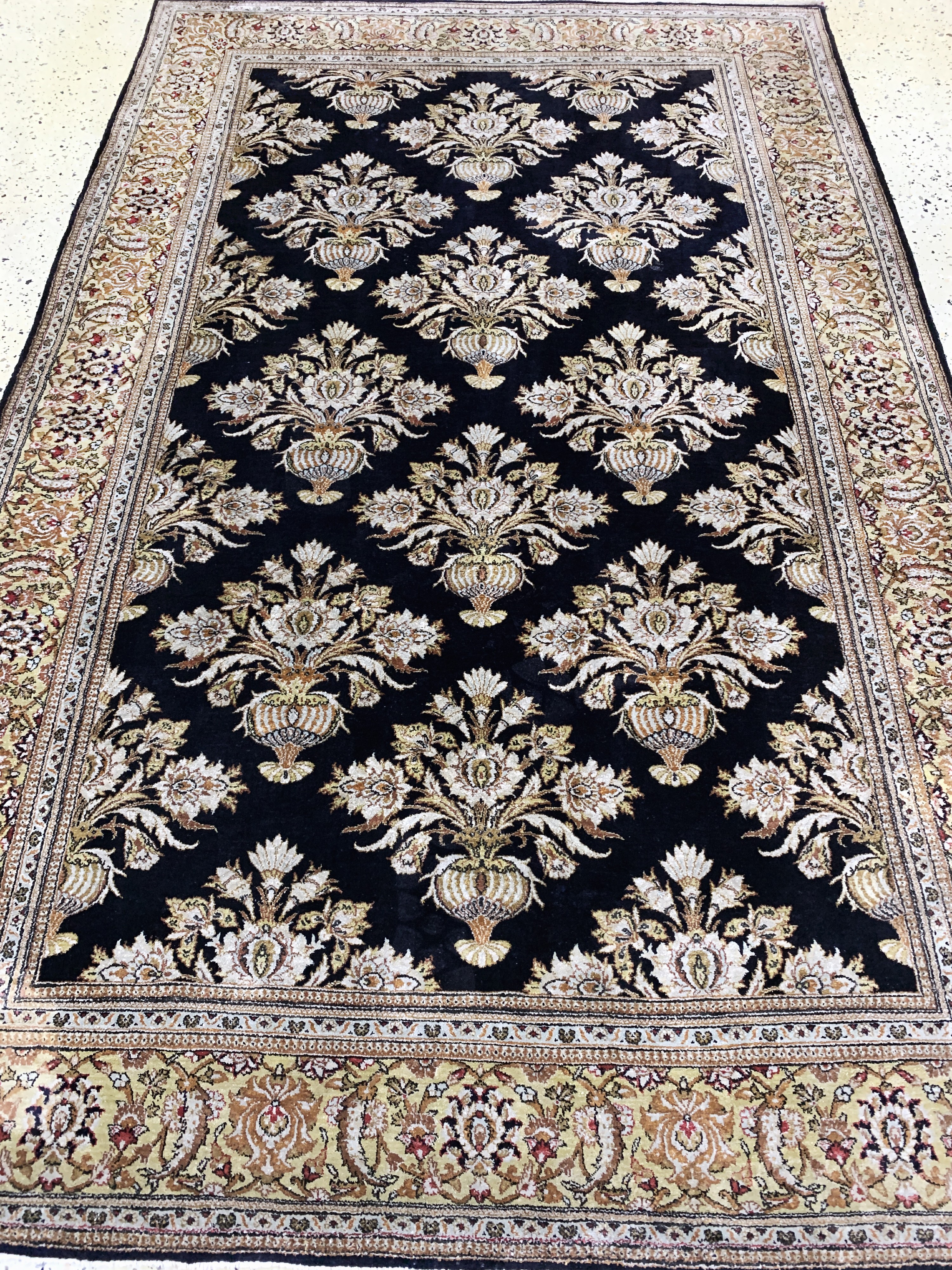 Detail f: Ghom Seide alt, Persien, Mitte 20.Jhd, reine Naturseide, ca. 215 x 140 cm, EHZ: 2