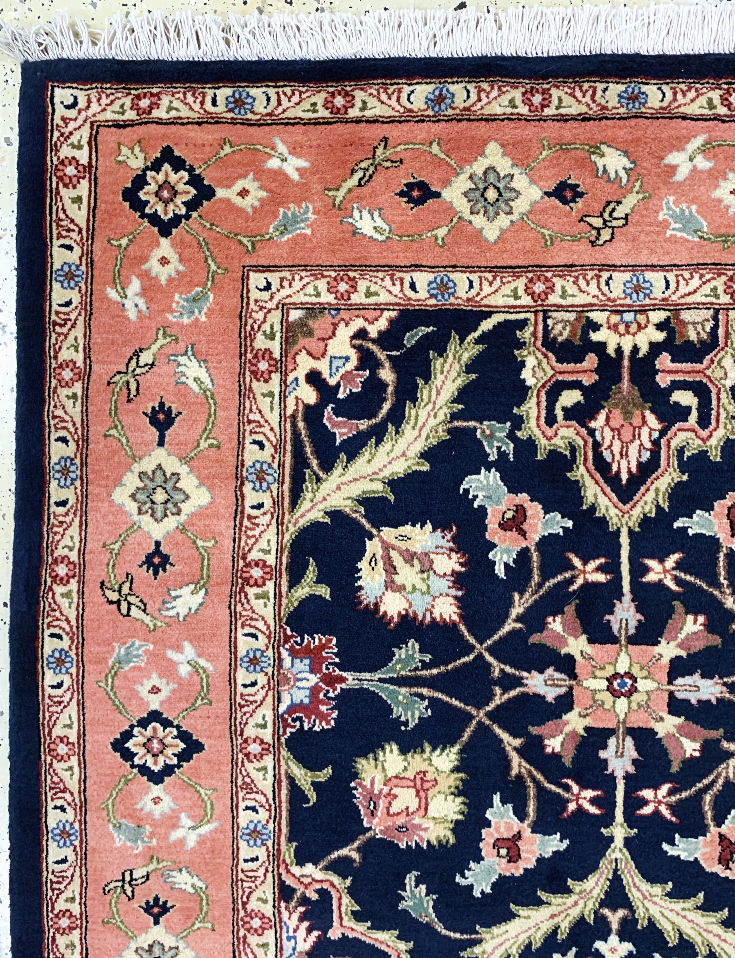 Detail d: Yazd, Persien, Ende 20.Jhd, Wolle auf Baumwolle, ca. 205 x 195 cm, EHZ:1(nahezu neuwertig)