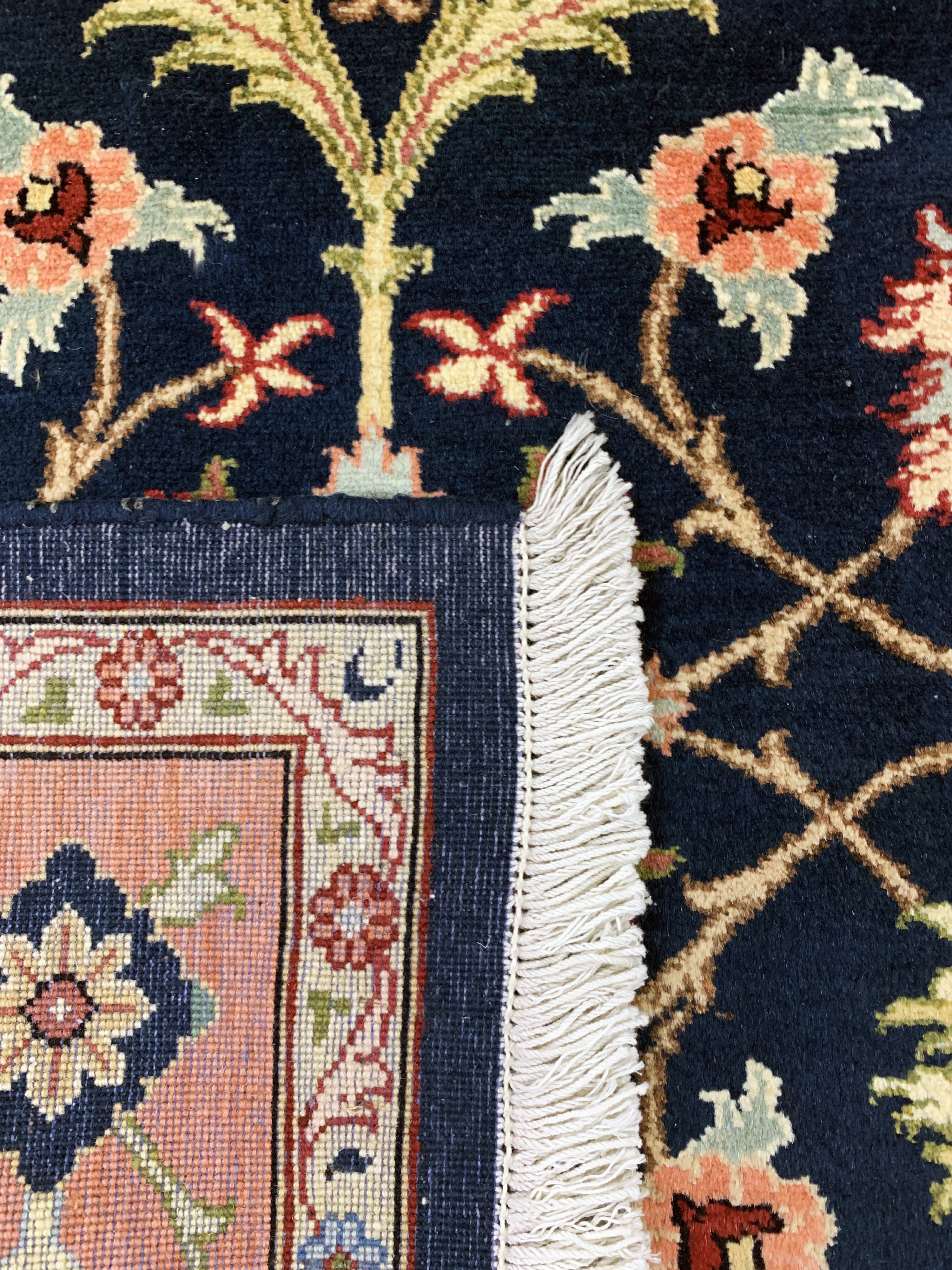 Detail g: Yazd, Persien, Ende 20.Jhd, Wolle auf Baumwolle, ca. 205 x 195 cm, EHZ:1(nahezu neuwertig)