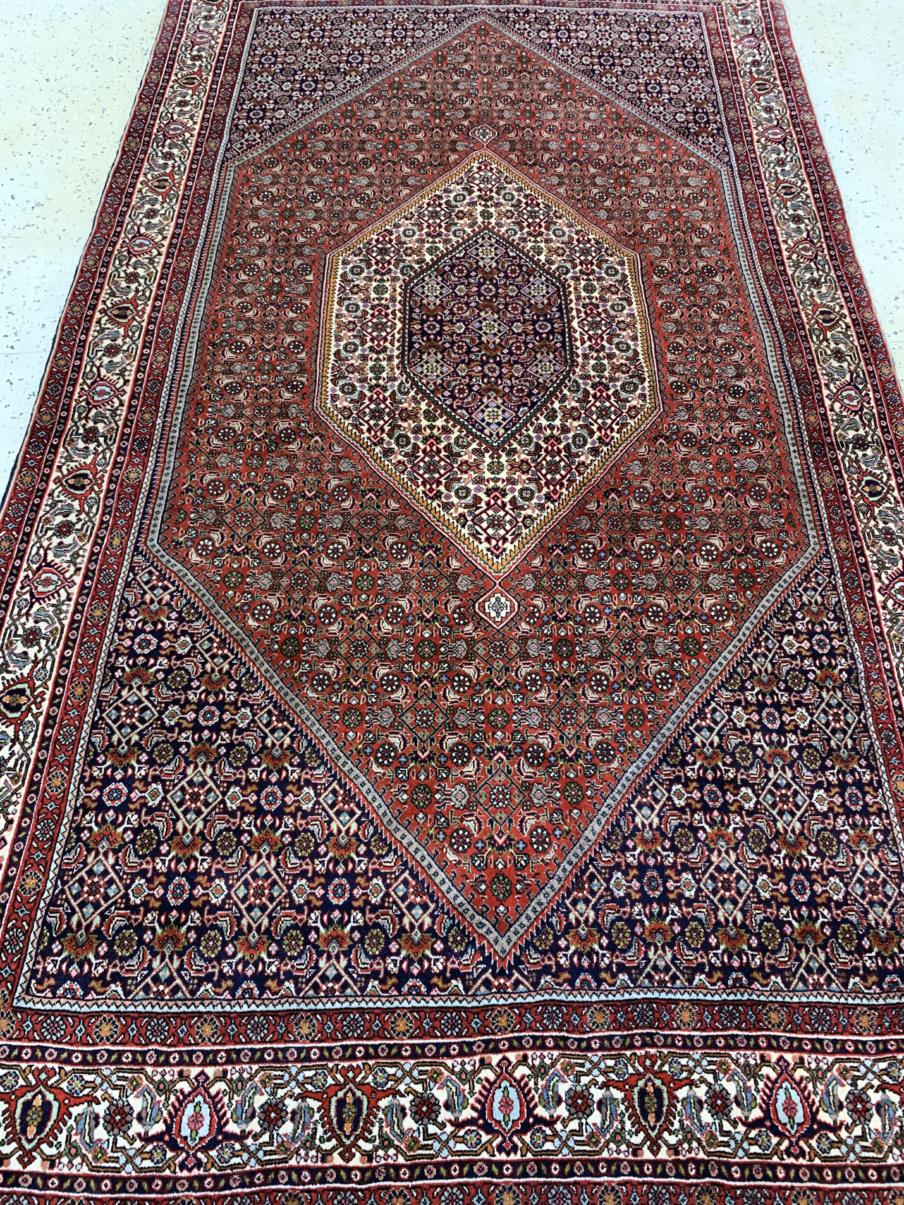 Detail e: Bidjar Kork fein, Persien, Ende 20.Jhd, Korkwolle auf Baumwolle, ca. 272 x 150 cm, EHZ: 1-2