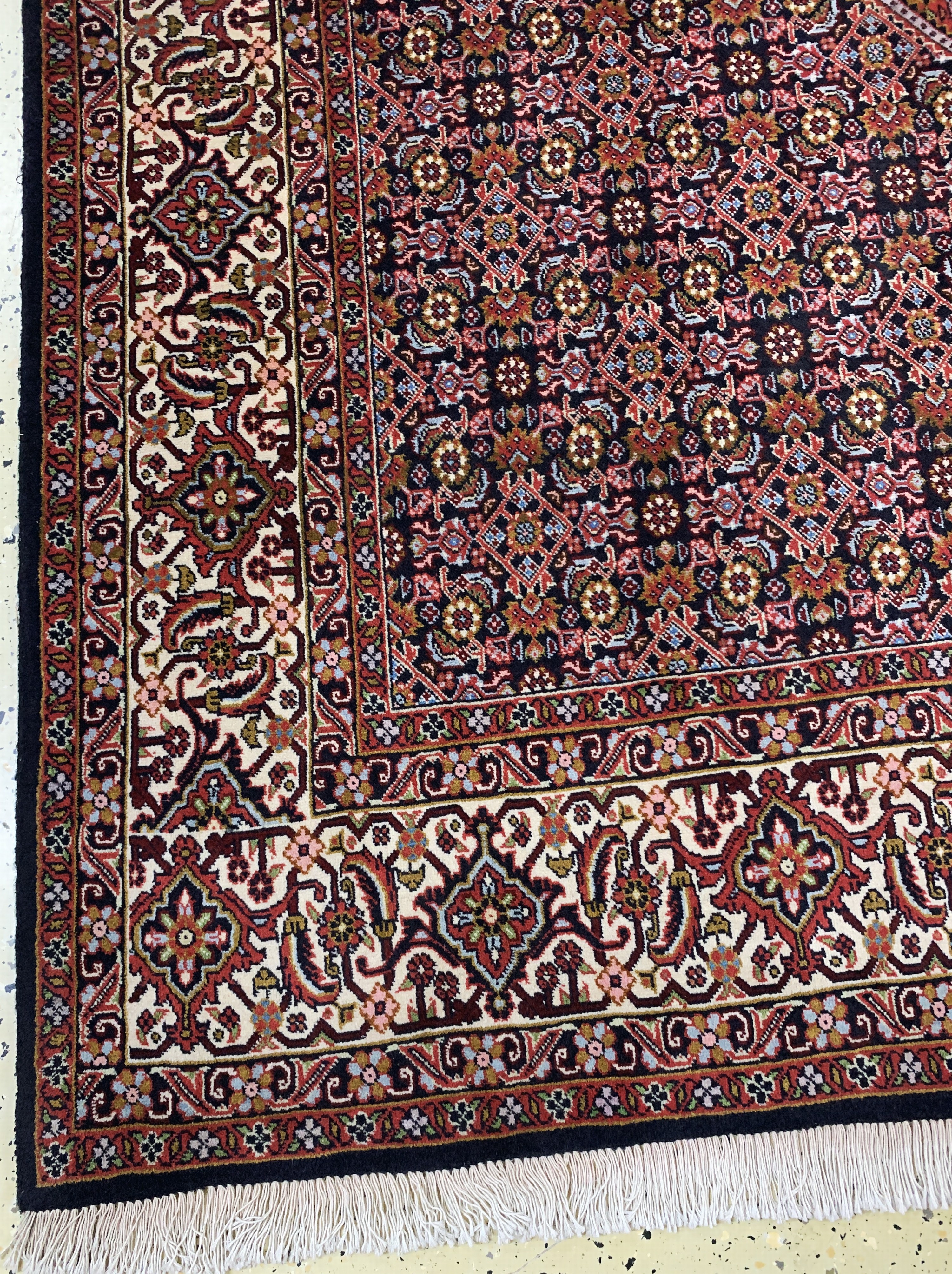 Detail b: Bidjar, Persien, Ende 20.Jhd, Wolle auf Baumwolle, ca. 350 x 247 cm, EHZ: 1-2