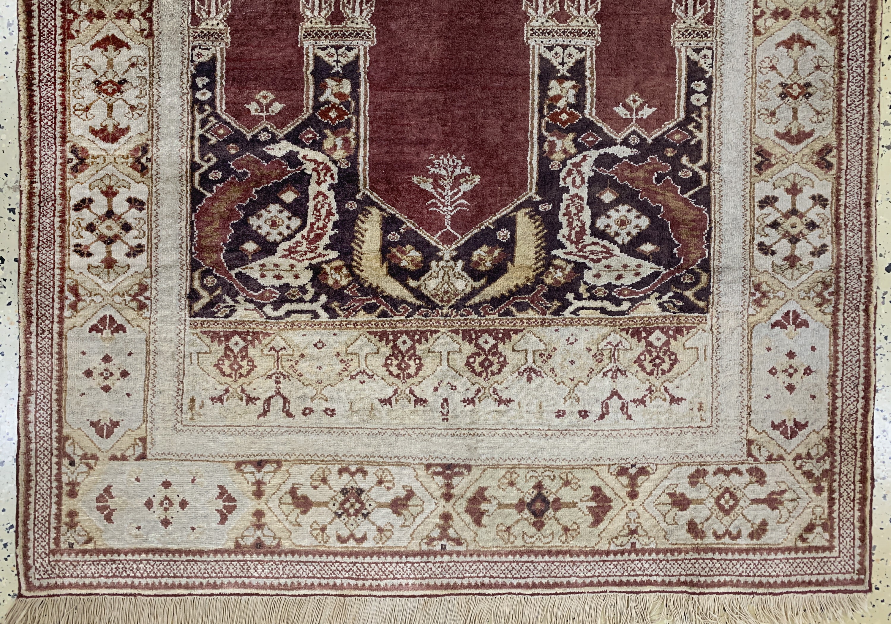 Detail b: Seiden Kayseri, Türkei, Mitte 20.Jhd, Seideauf Baumwolle, ca. 184 x 122 cm, EHZ: 2(Abrasch)