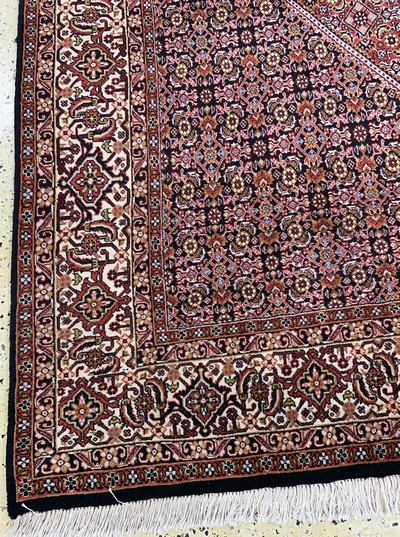 27118333h - Bidjar, Persien, Ende 20.Jhd, Wolle auf Baumwolle, ca. 350 x 247 cm, EHZ: 1-2 ...