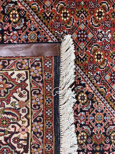 27118333j - Bidjar, Persien, Ende 20.Jhd, Wolle auf Baumwolle, ca. 350 x 247 cm, EHZ: 1-2 ...