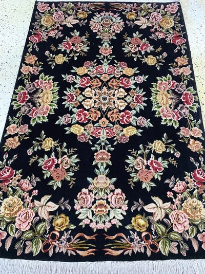 27118375d - Täbriz fein(50 Raj), Persien, Ende 20.Jhd, Korkwolle mit Seide, ca. 150 x 98 cm, ca. ...