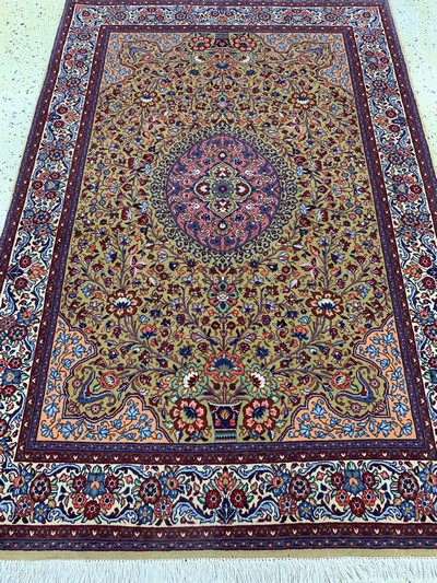 27118398d - Sarogh Ghiasabad fein, Persien, Mitte 20.Jhd, Korkwolle auf Baumwolle, ca. 160 x 110cm, ...