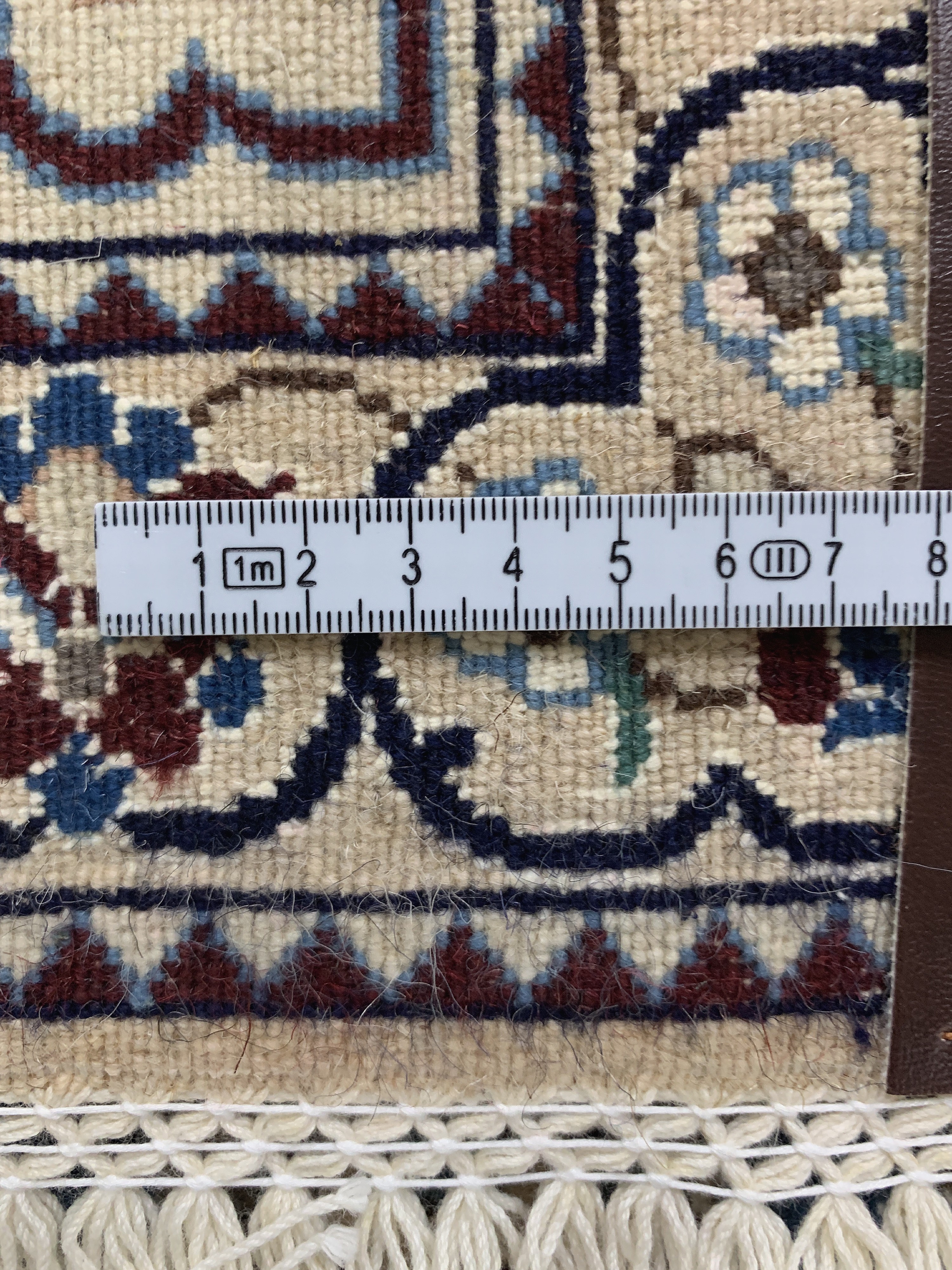 Detail d: Nain fein(9 La), Persien, Ende 20.Jhd, Korkwolle mit Seide, ca. 130 x 90 cm, ca. 500.000 Kn/qm, EHZ:(nahezu neuwertig)