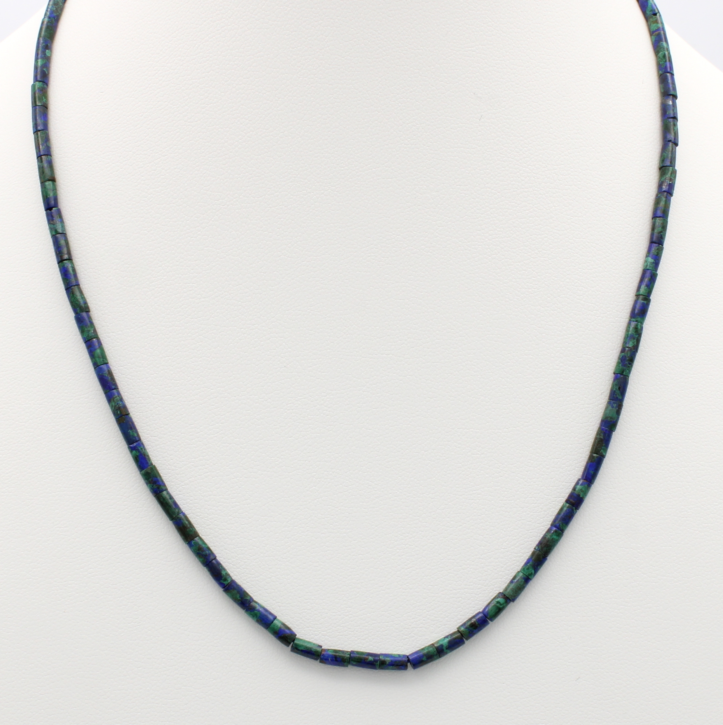 Image 27118489 - Kette mit Azuriten und Malachiten, Kara- binerschl., L. ca. 46 cm Schätzpreis: 80, - EUR