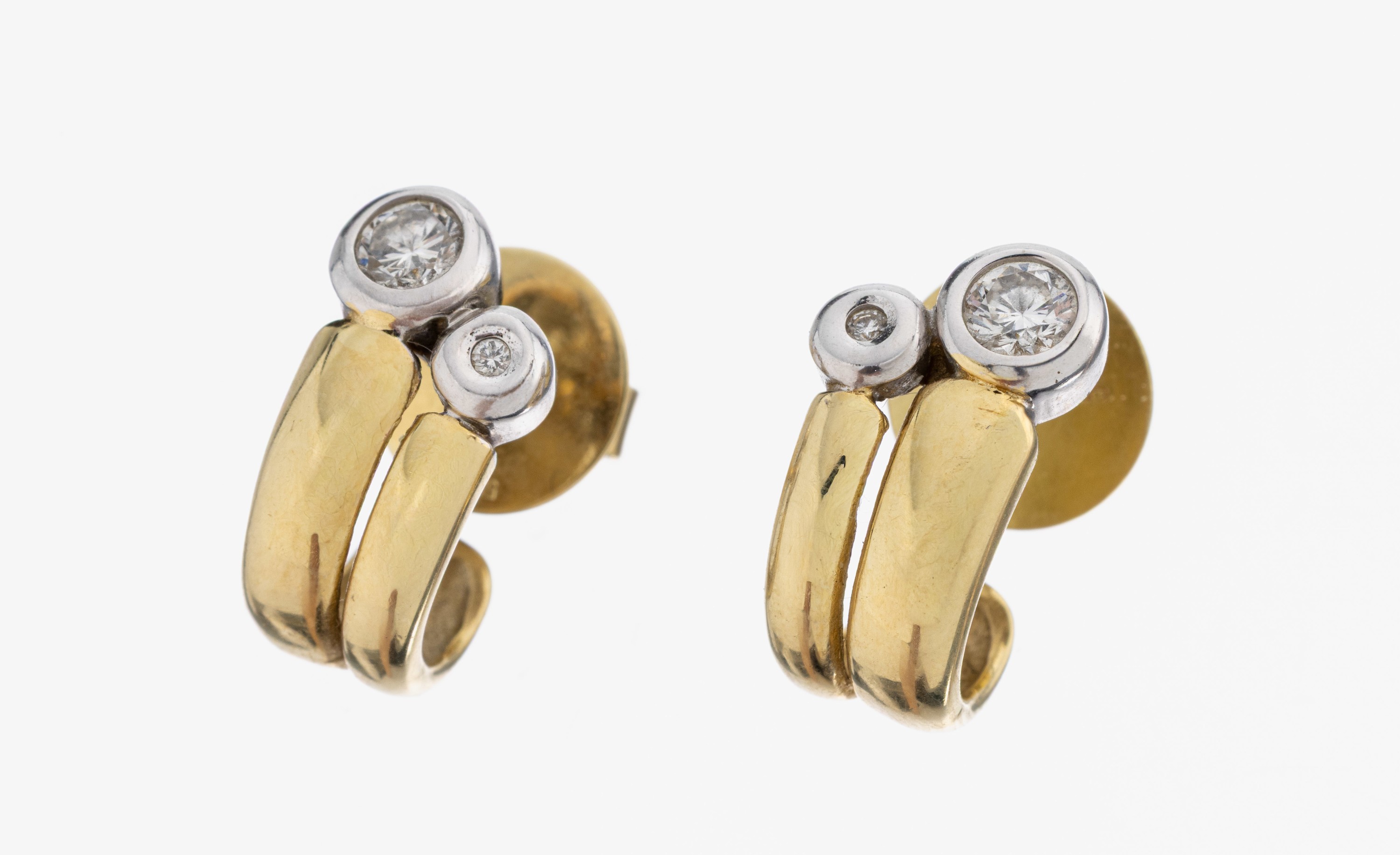 Image 27118511 - Paar 14 kt Gold Brillant-Ohrstecker, GG/WG 585/000, 4 Brillanten zus. ca. 0.30 ct ...