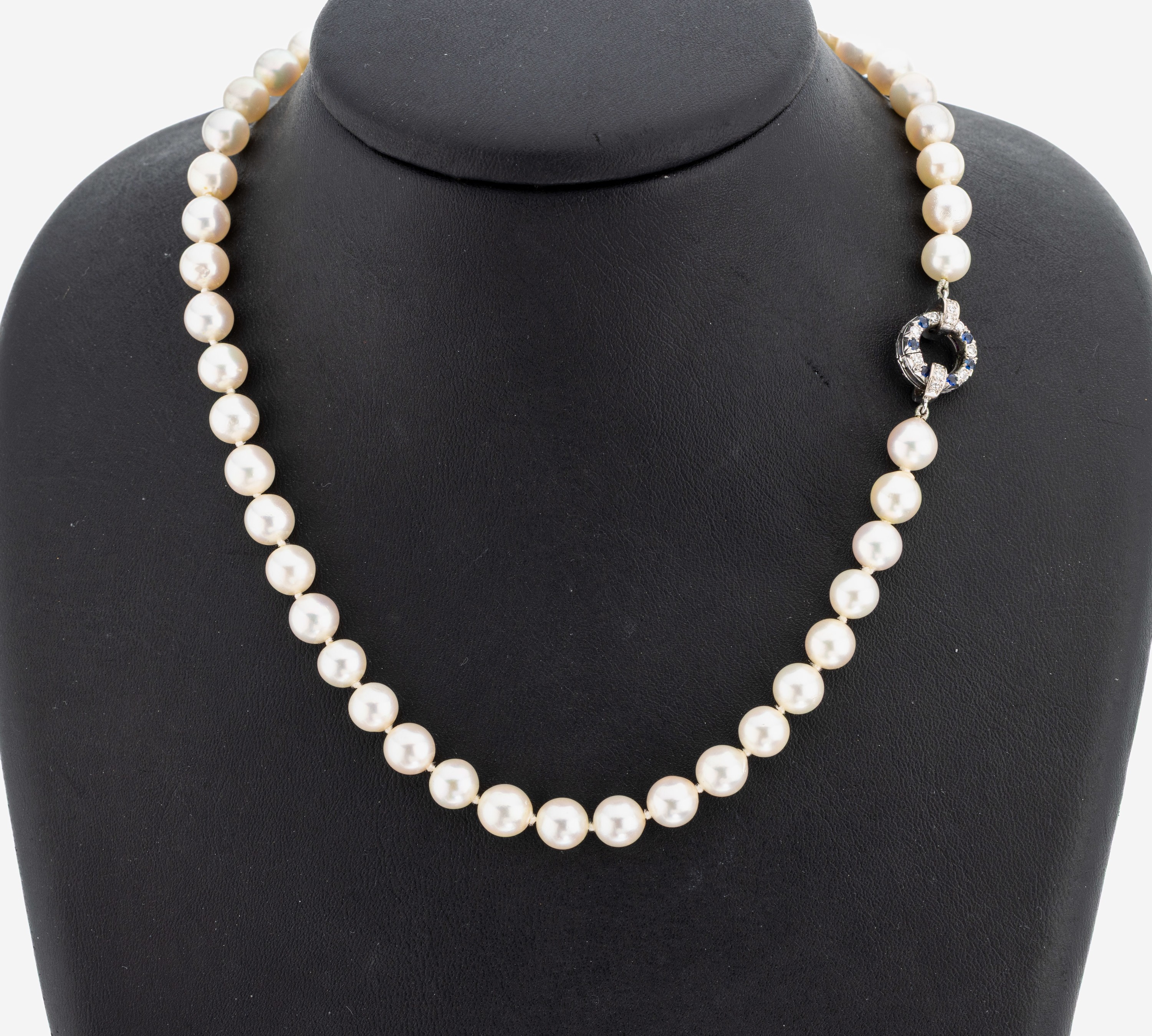 Image 27118515 - Perl-Collier mit Platin Saphir-Rubin-Diamant- Schließe, Pt gepr., Zuchtperlen, einzeln ...