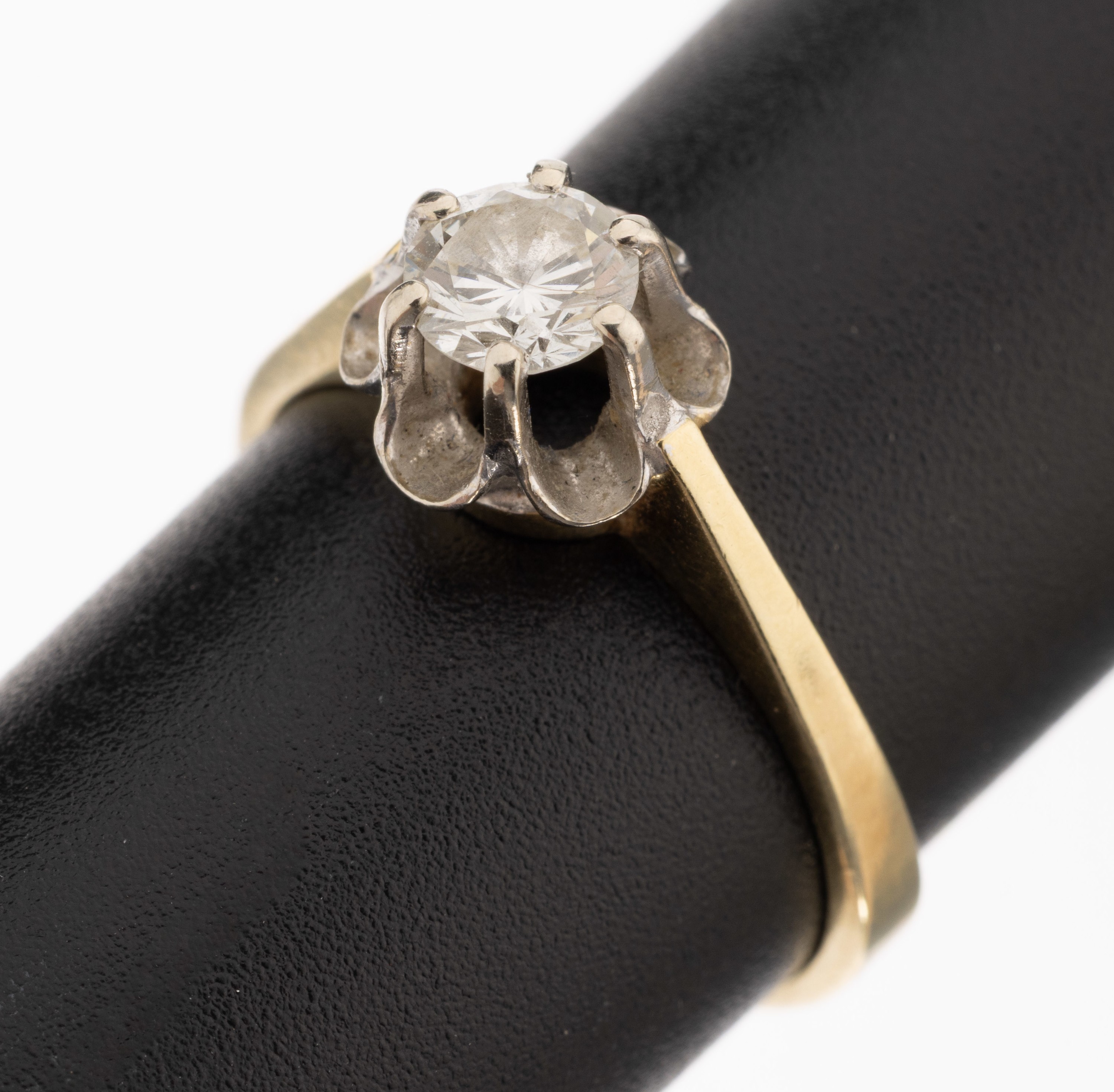Image 27118581 - 14 kt Gold Brillant-Ring, GG/WG 585/000, inWG gefasster Brillant 0.46 ct (grav.) ...