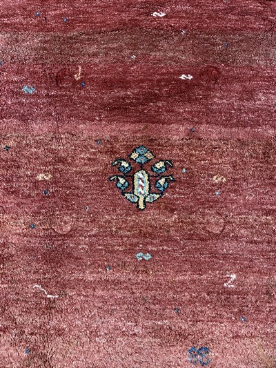 27118560d - Gabbeh, Persien, Ende 20.Jhd, Wolle auf Wolle, ca. 320 x 260 cm, EHZ: 2, (kleine ...